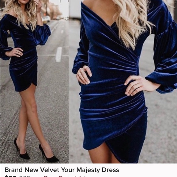 Vici Dresses & Skirts - Vici velvet dress